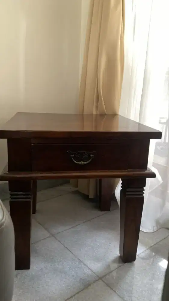 Meja sudut minimalis laci 1