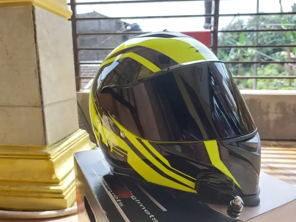 Jual helm Zeus zs 822