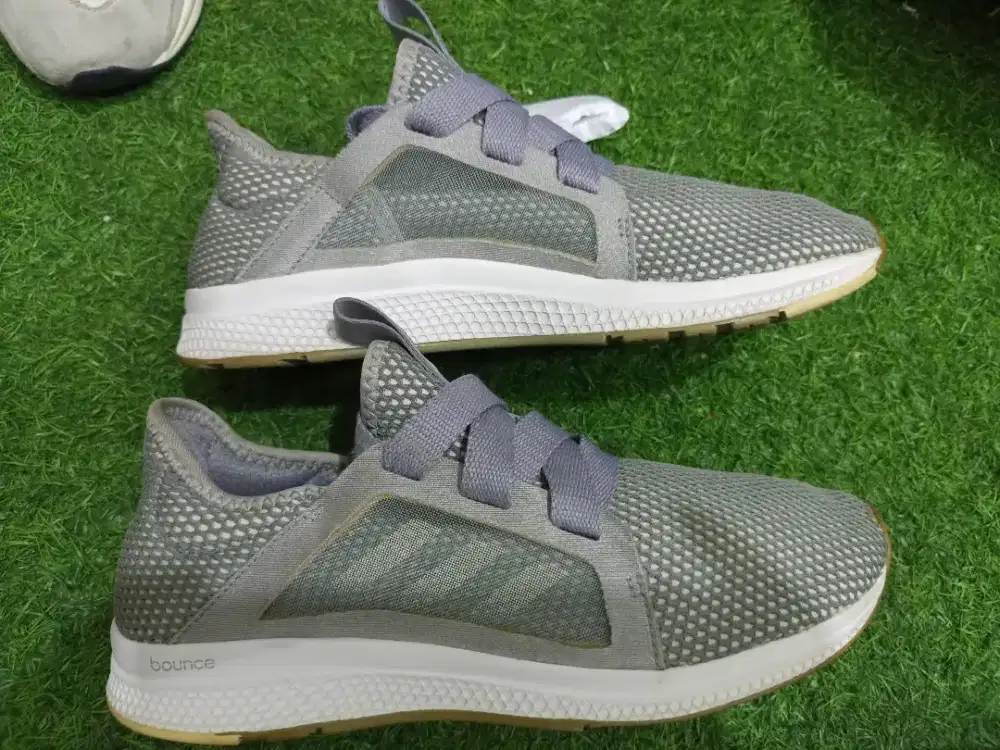 Sepatu Original Second Adidas Edge Lux