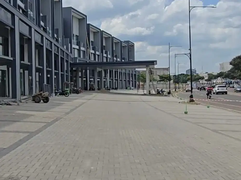 Jual 6 Ruko Gandeng Hudson Studio Loft Siap Pakai Parkiran Luas