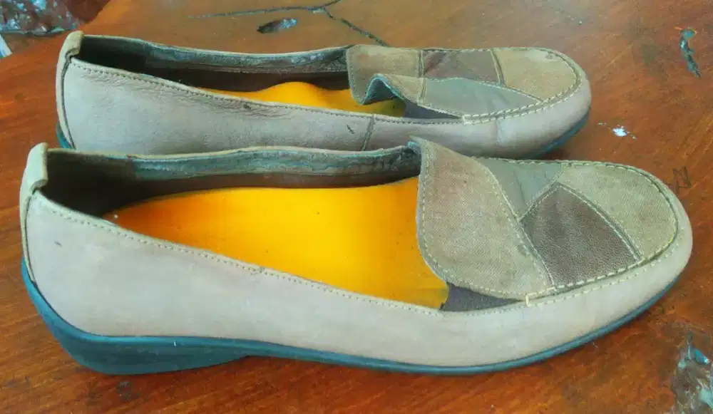 Sepatu Wanita Casual (size 37)