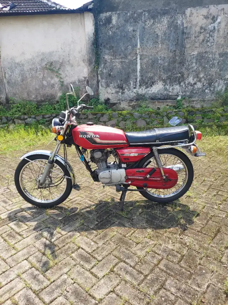 Honda CB 100 th 1980