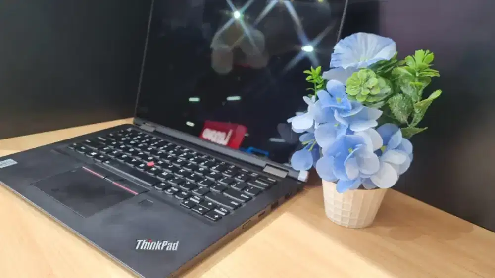 Lenovo Thinkpad Yoga X13