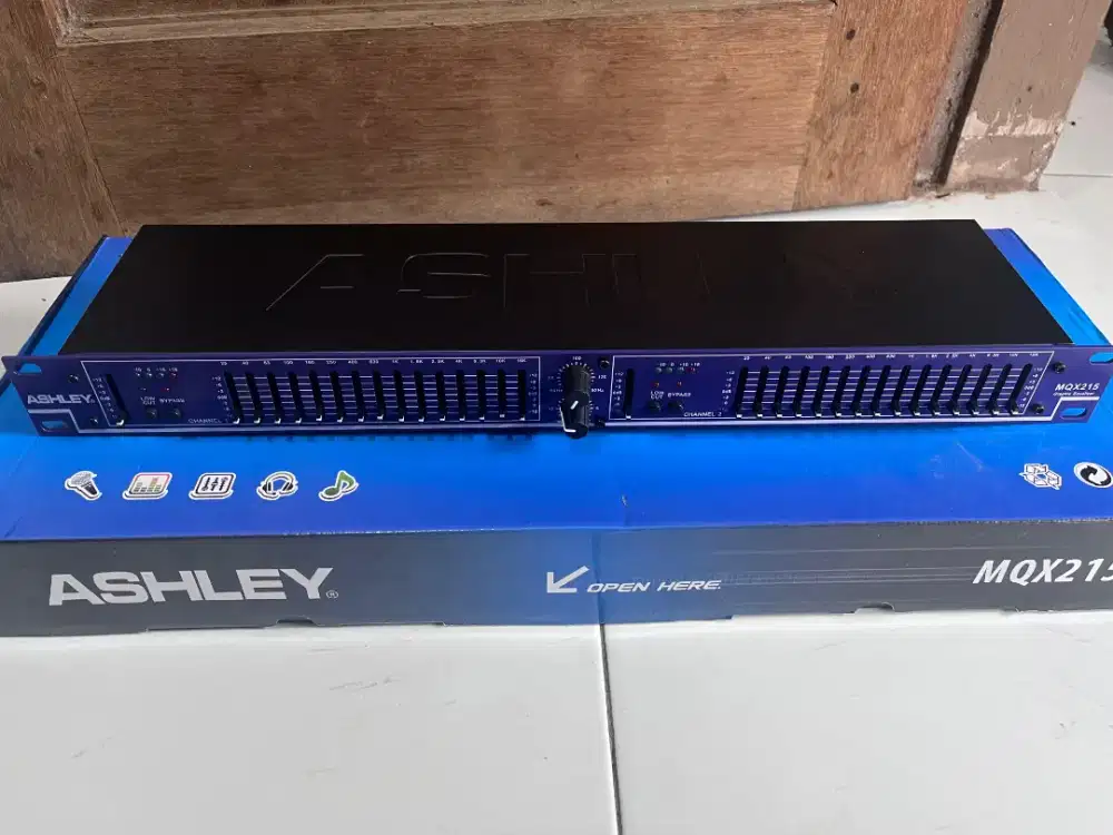 equalizer ashley mqx 215