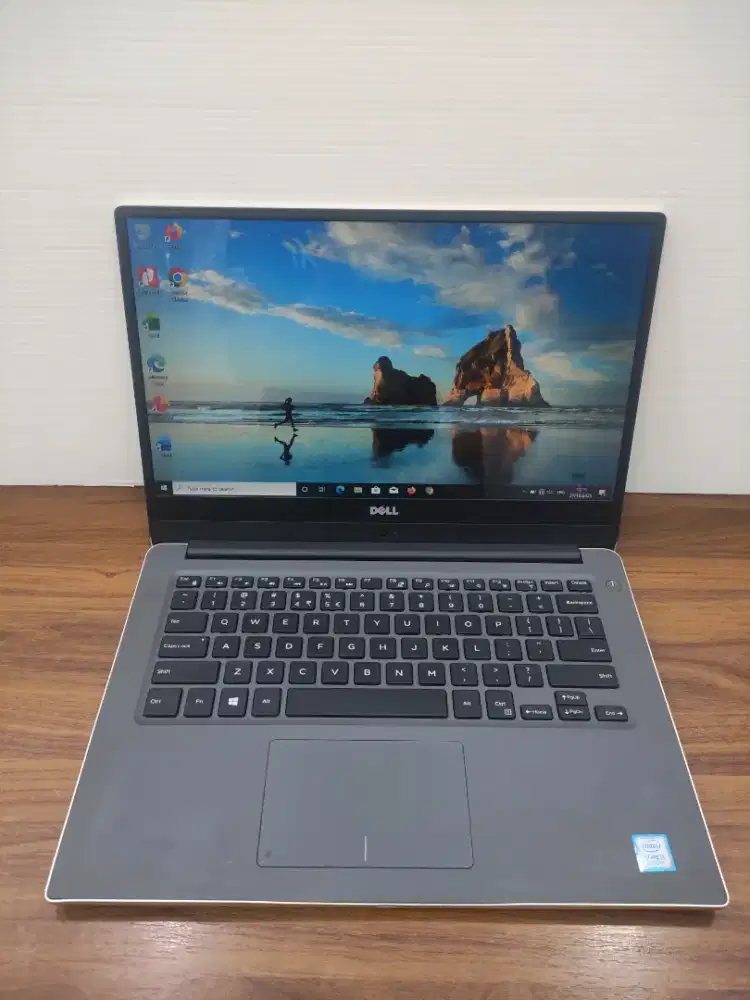 Dell Inspiron 14- P74G