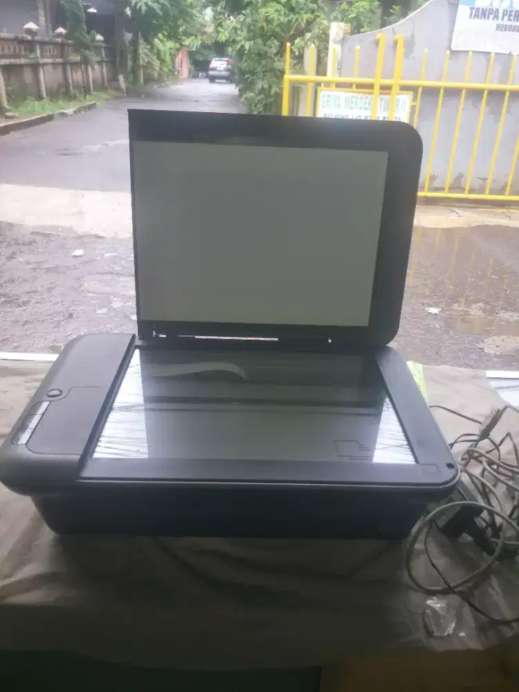 Printer HP Deskjet 1050 Multi Sistem(Cetak,Copy,Scan) Normal