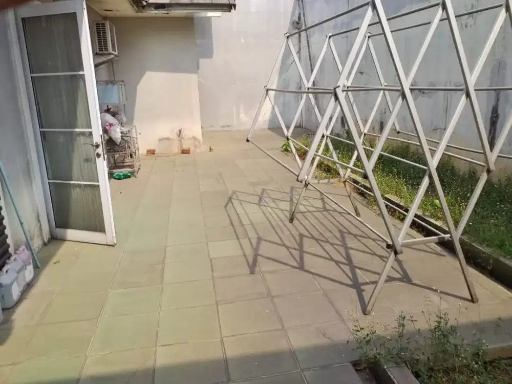 Dijual Rumah Mewah Posisi Strategis Dekat Mall Di 2nd Kota Wisata Cibubur