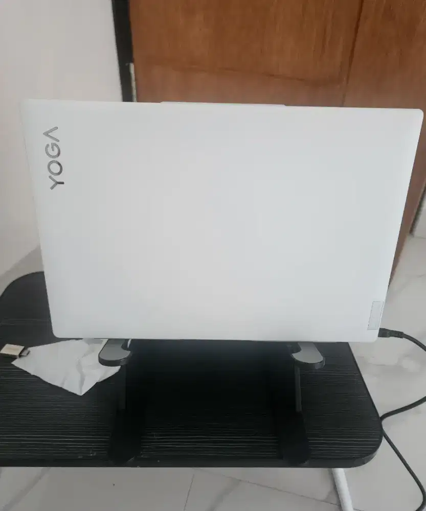 Laptop Lenovo Yoga Slim 7 Carbon (13) – Intel