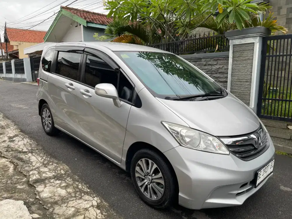 Freed PSD 2012 matic