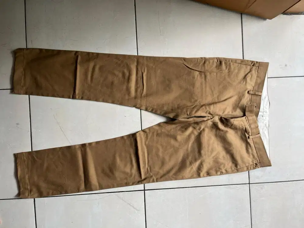 Celana Chinos Skinyfit