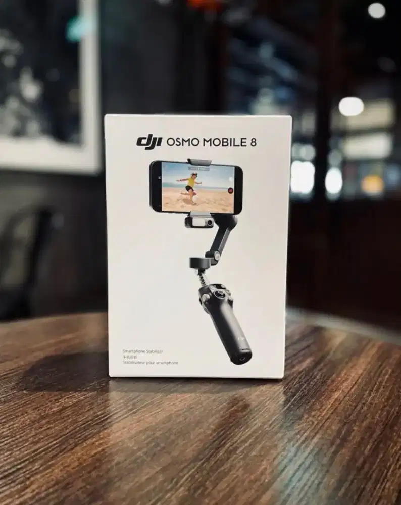 DJI OSMO MOBILE 8 BNIB