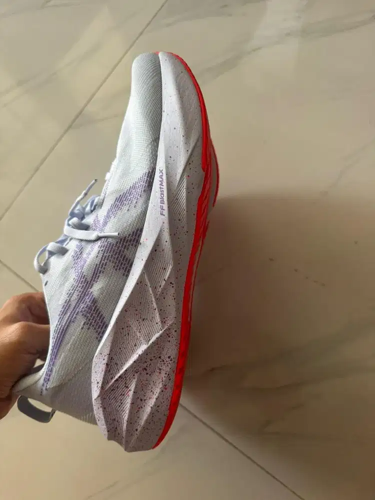 Sepatu Asics Novablast 5 Tokyo limited edition Baru