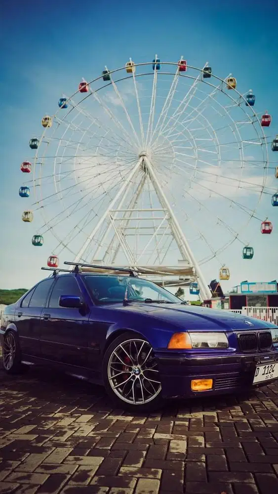 BMW 318i 1997 Bensin