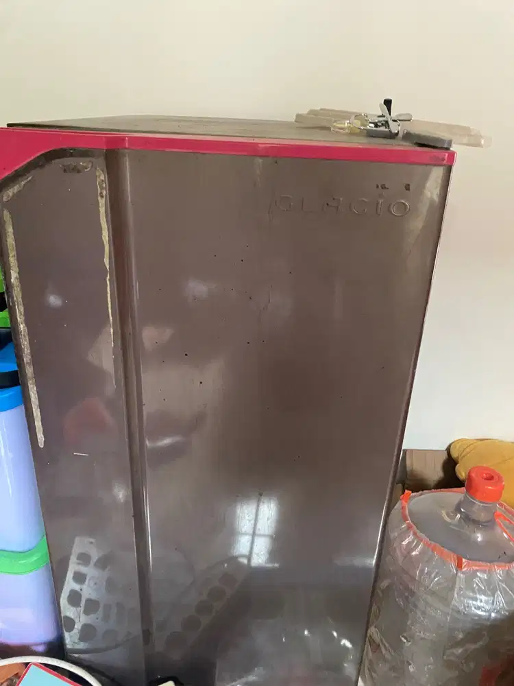 Kulkas Glacio 1 pintu