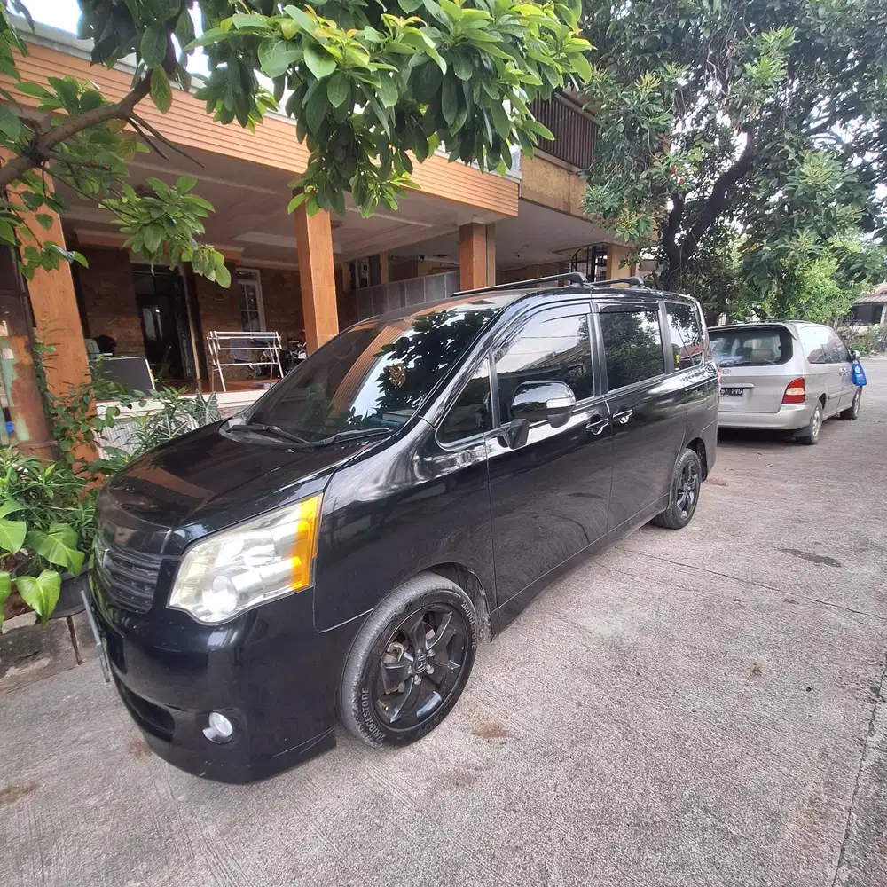 Toyota Nav1 2014 Bensin