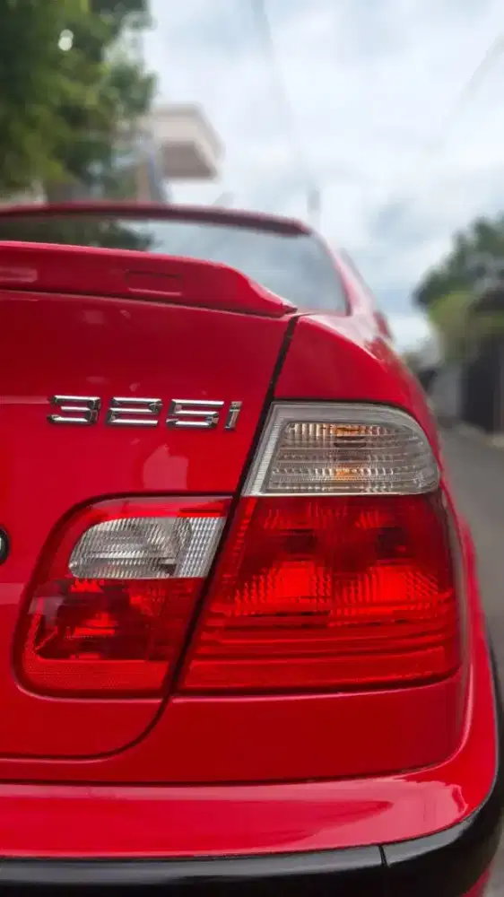 BMW E46 325i 2001 A/T