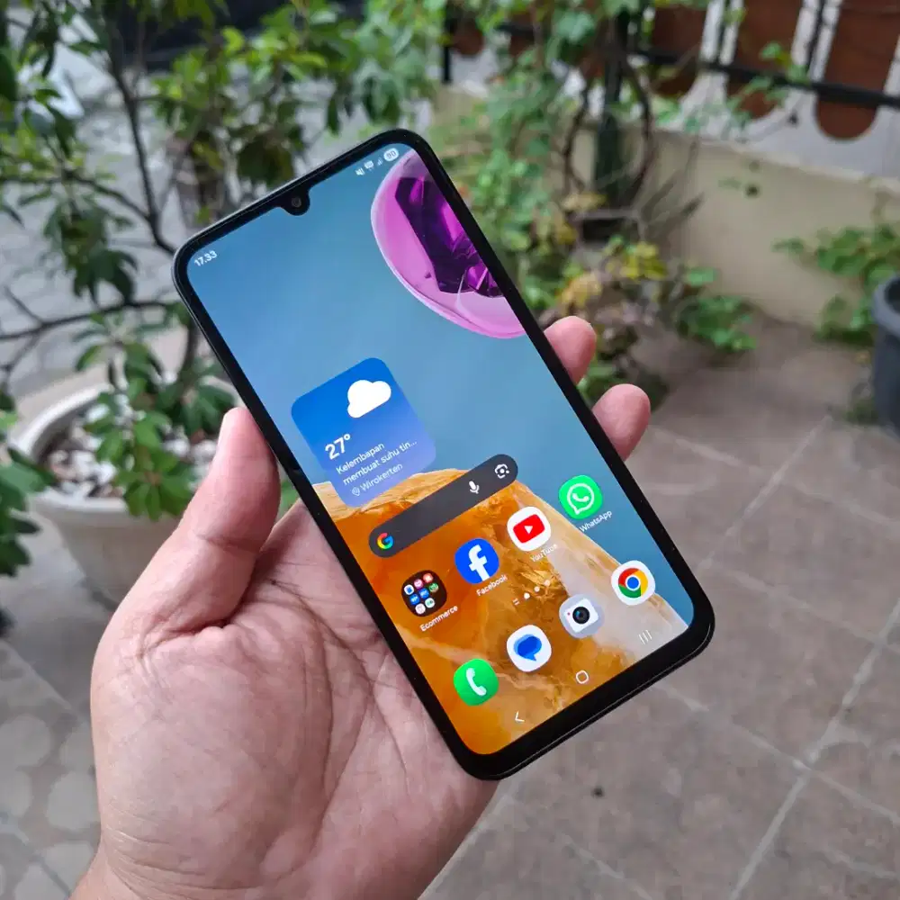 Samsung M15 5G 6/128GB bekas garansi resmi sein