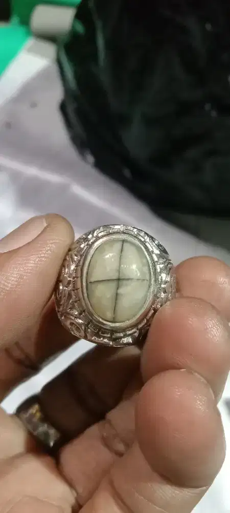 Batu akik tapak jalak