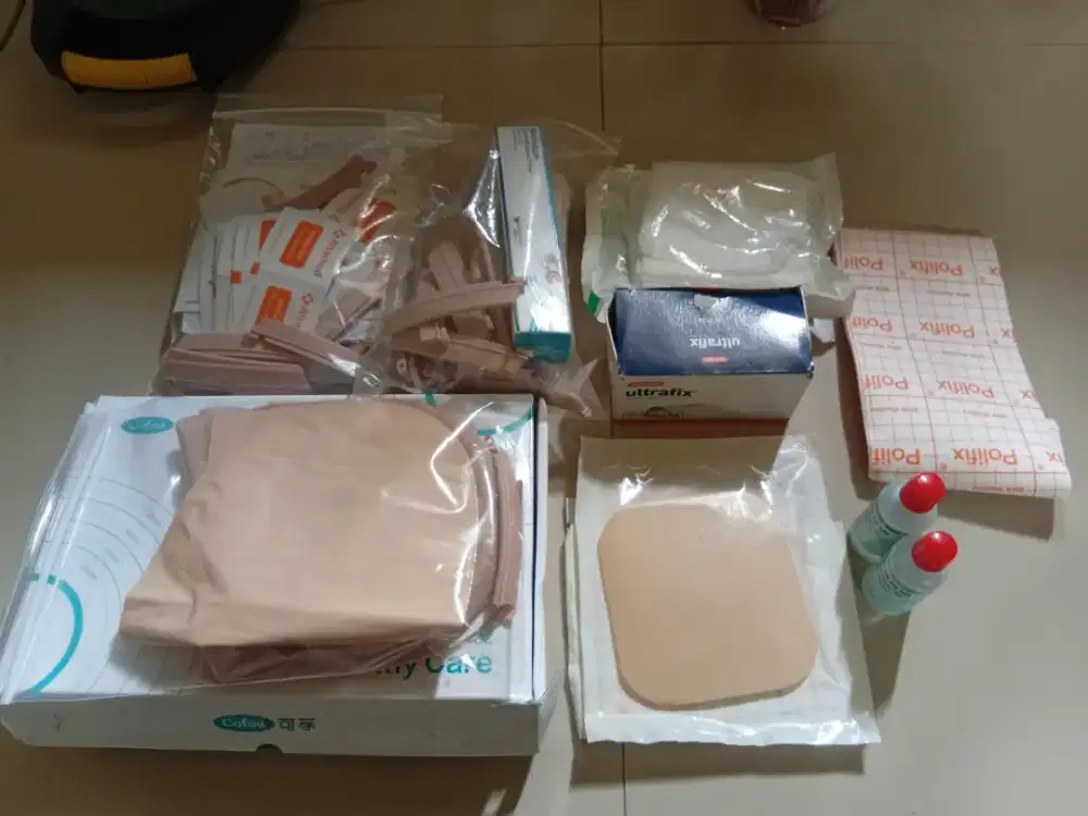 Kantung stoma dan perlengkapannya