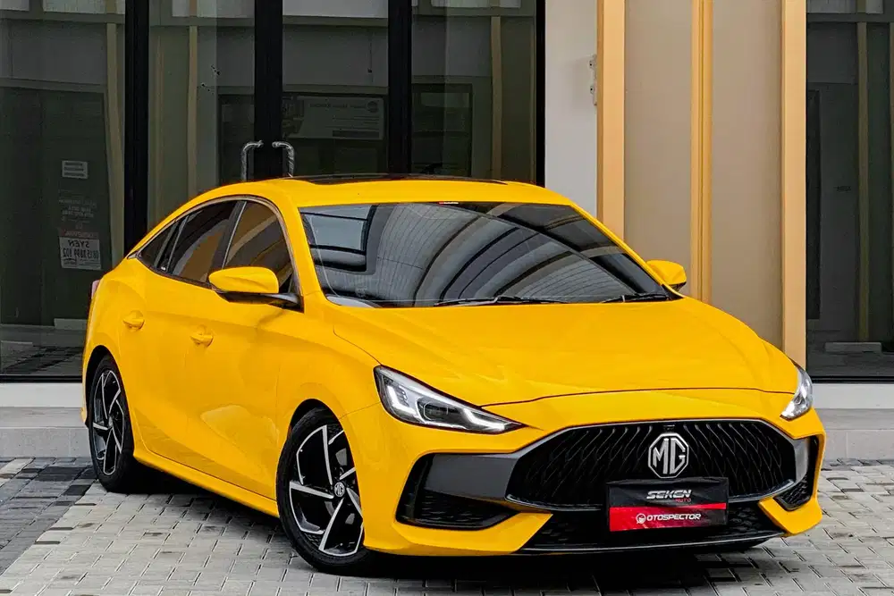 Morris Garage MG 5GT 5 GT 1.5 Ignite Sunroof AT Matic 2022 Kuning