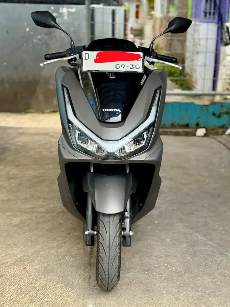 NEW PCX 160 ABS GEN 3 KM 1RB PERAK 2025/24 BARU 3 BULAN LENGKAP MULUS