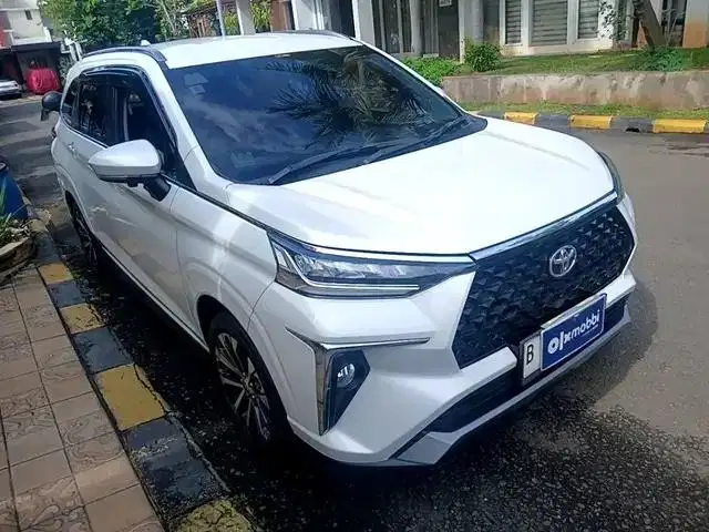 TDP 12JT - Toyota Avanza 1.5 New Veloz Q CVT Bensin-AT 2022 Putih
