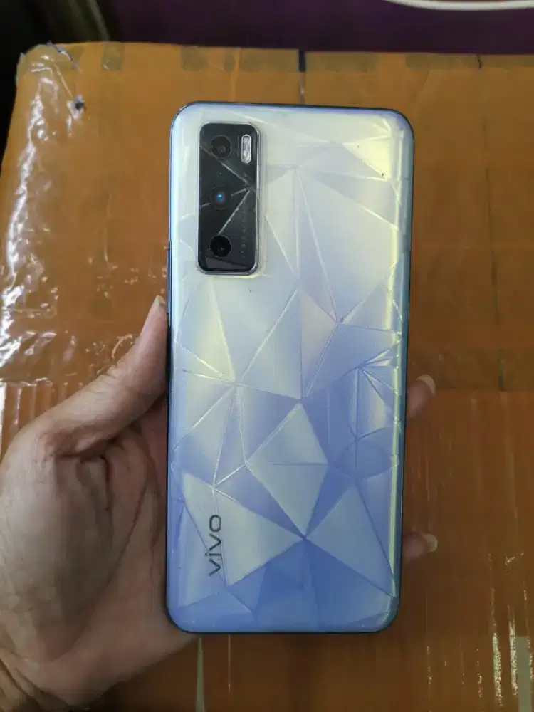 Vivo v20e ram 8/128