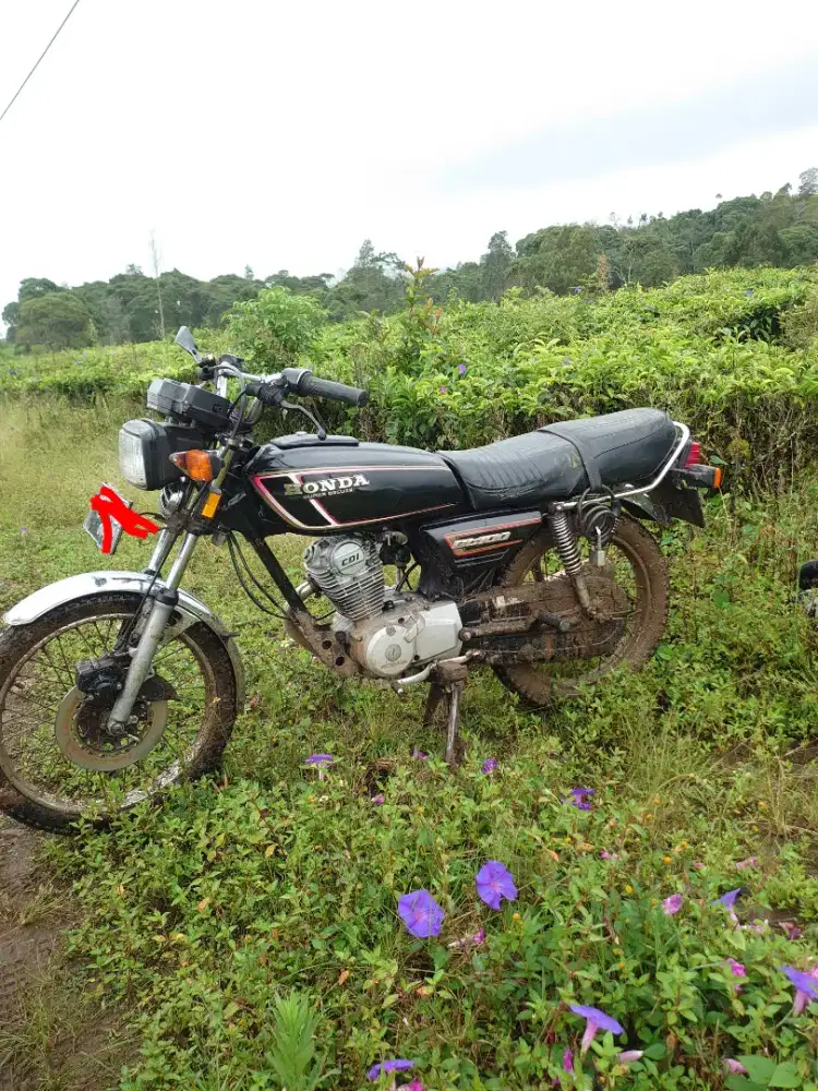 Motor Honda Gl 100 gl00 lengkap komplit