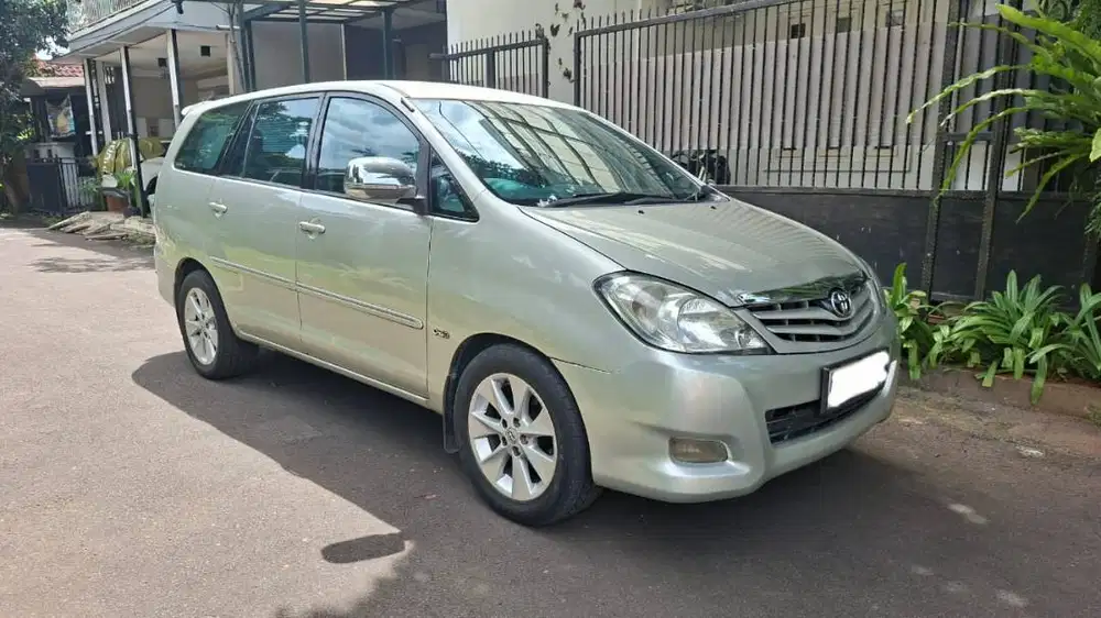 Toyota Kijang Innova 2.5 G A/T 2009 Diesel Istimewa