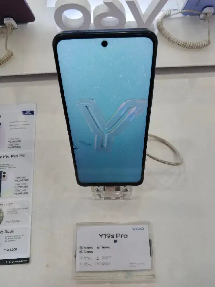 Hp Vivo19s pro baru