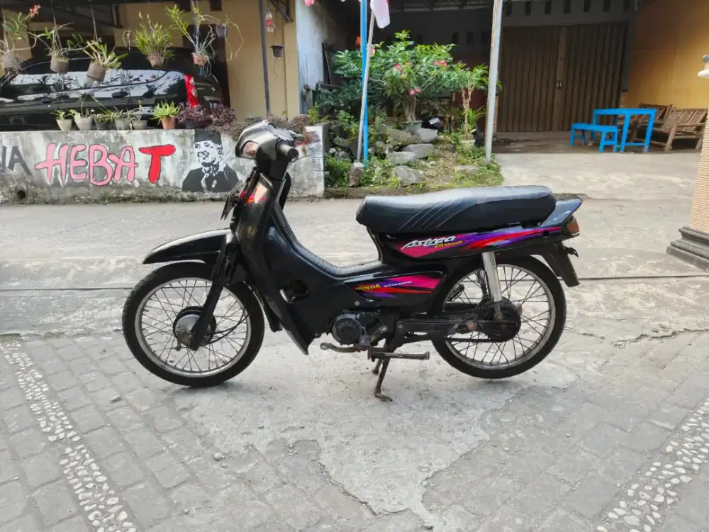 Astrea grand THN 1996 plat B jakarta