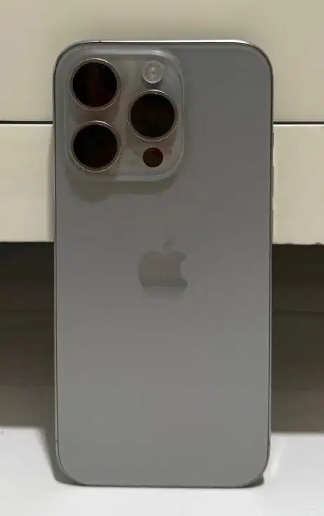 Iphone 15 Pro 256 GB Natural Titanium second full set mulus