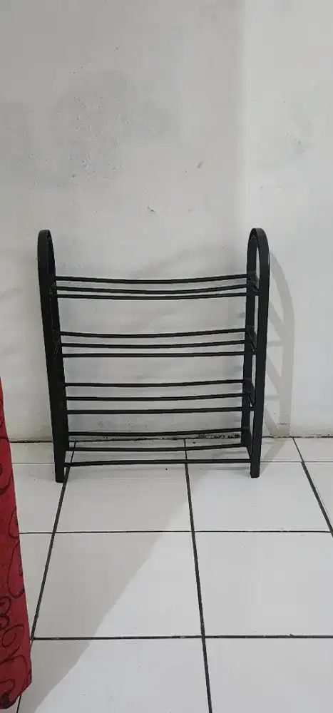 Rak Sepatu 4 susun