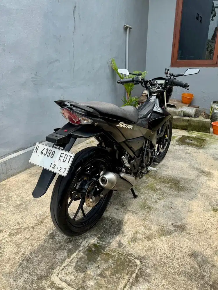 Satria FU Injeksi Black Predator