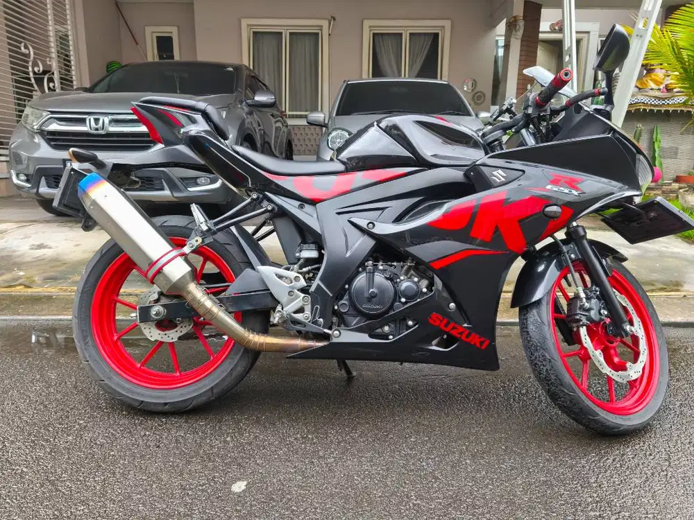 Suzuki GSX R150 2018