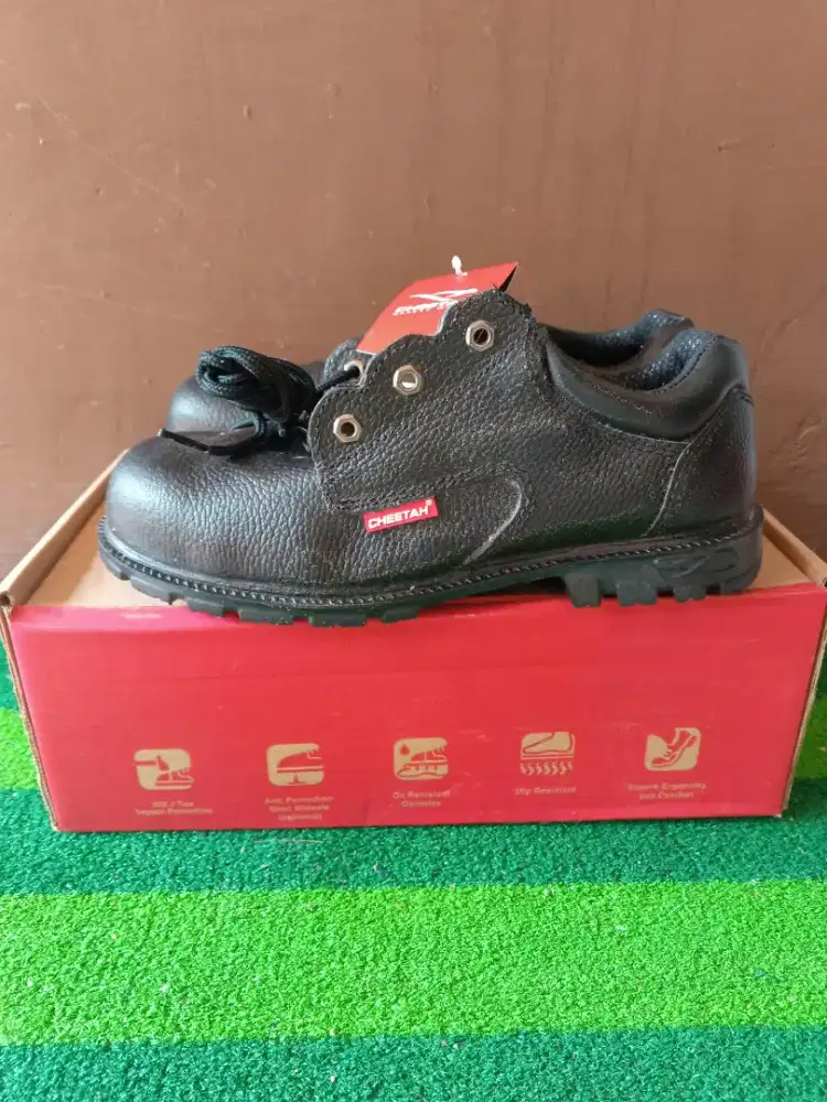 Sepatu Safety Cheetah 2002H Original