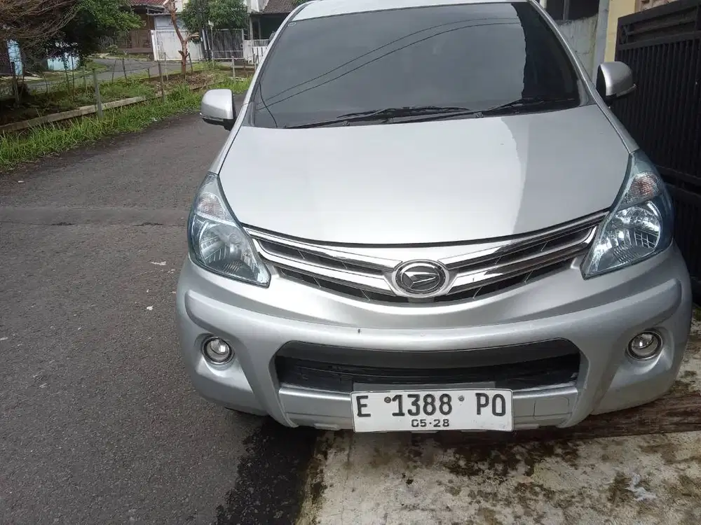 Xenia m sporty tahun 2013