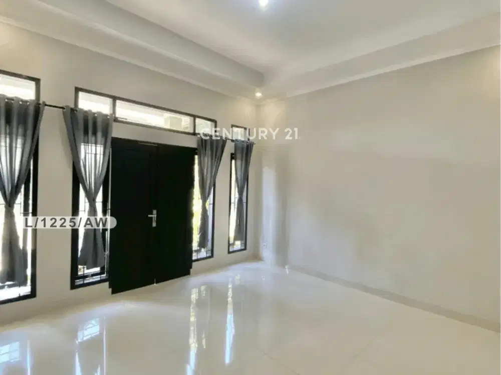 RUMAH SIAP HUNI LINGKUNGAN NYAMAN DAN STRATEGIS DE MARAKESH