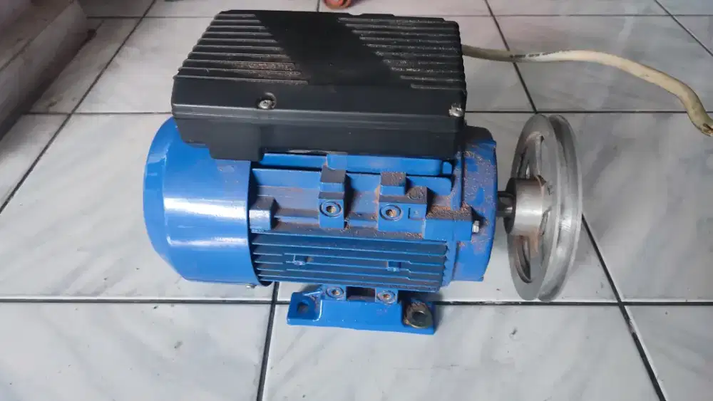 Dinamo 3/4 HP kompresor doorsmeer