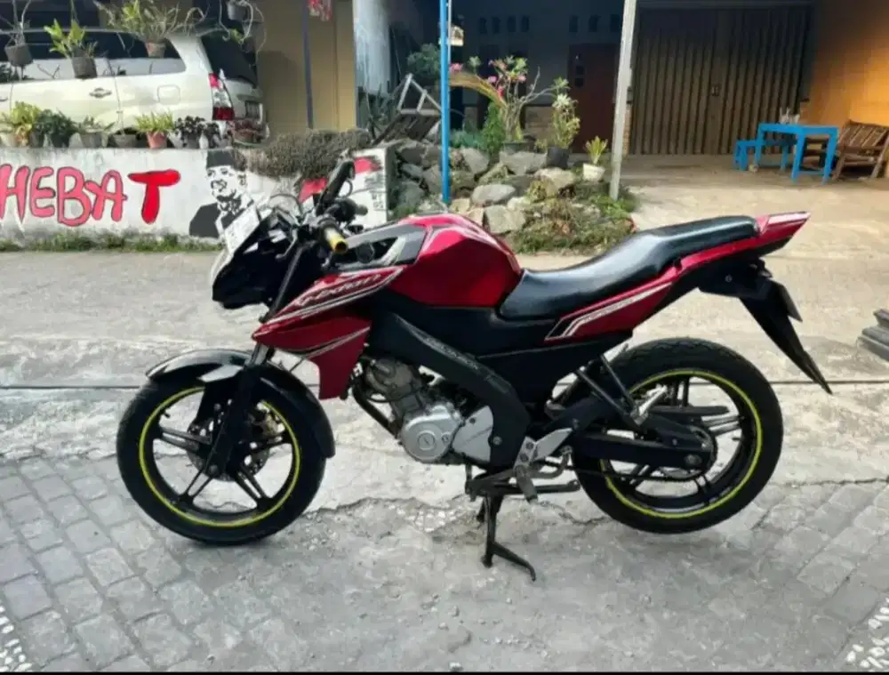 Vixion NVL thn 2015 plat AB Wonosari