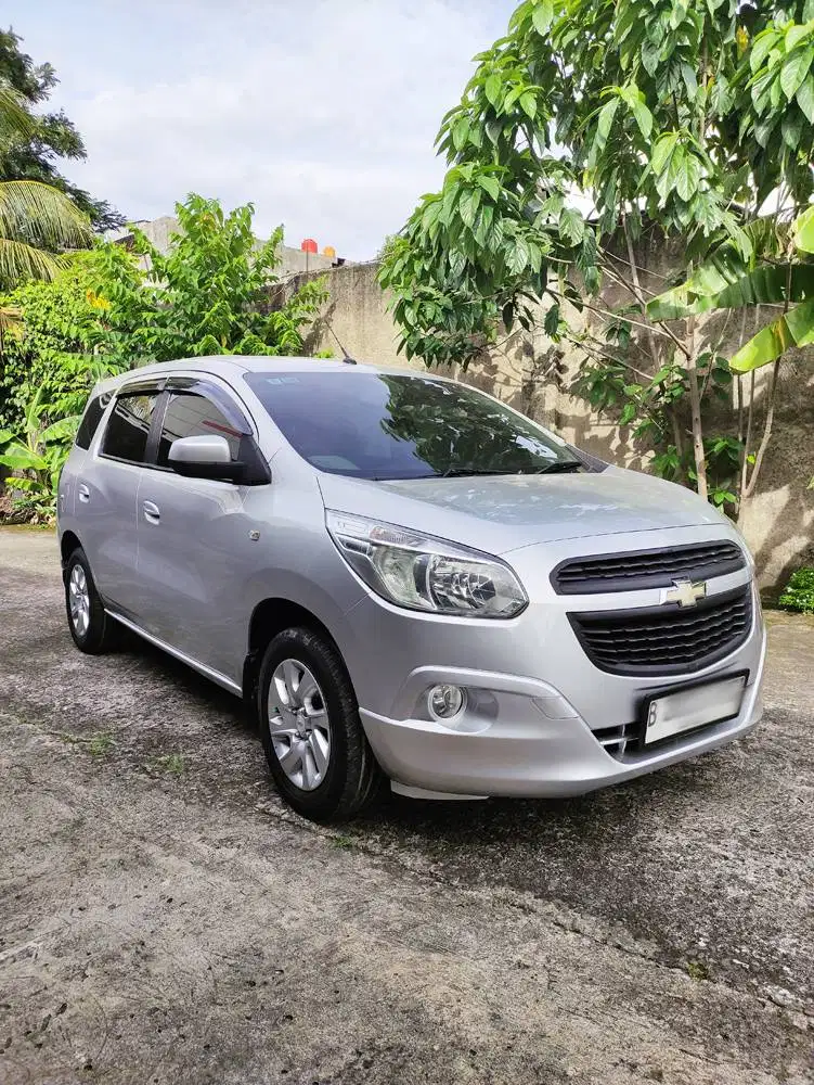 Chevrolet Spin LT Manual 2014