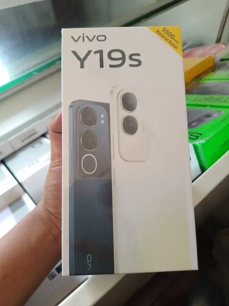 New Vivo y19s ram4/128 garansi resmi 1 tahun