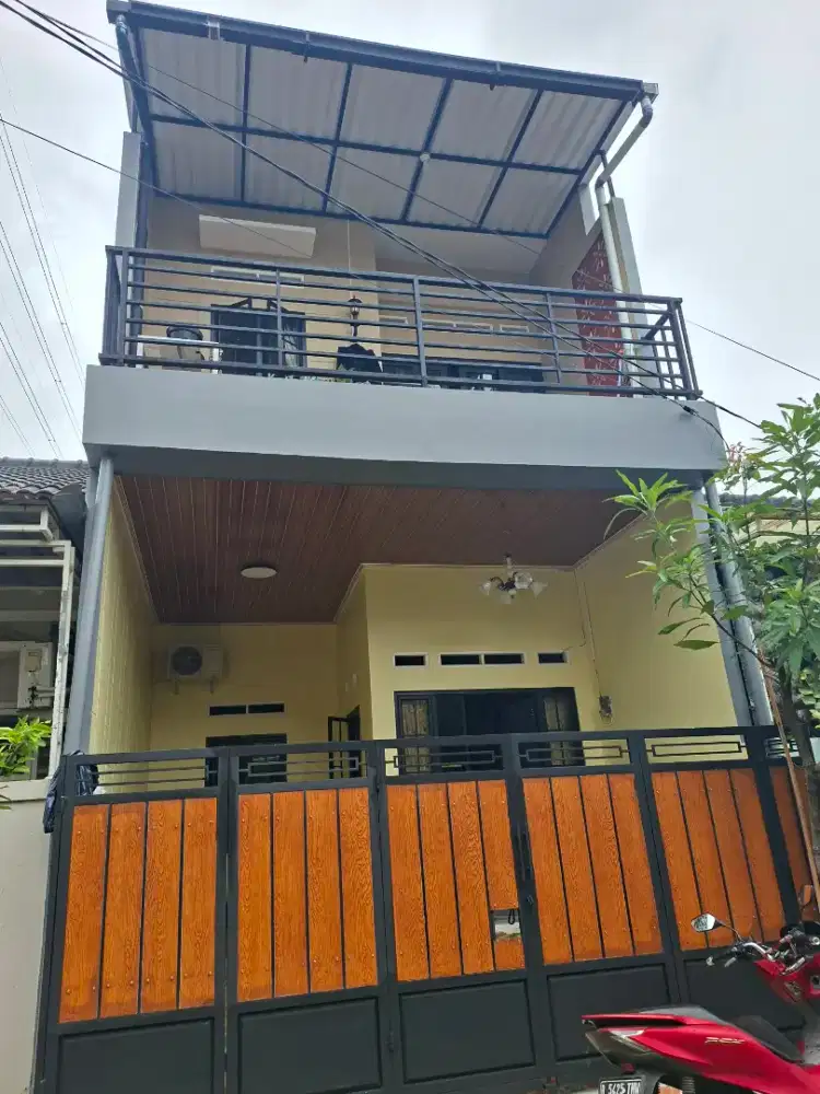 Di Jual Rumah 2 lantai area cimanggi depok