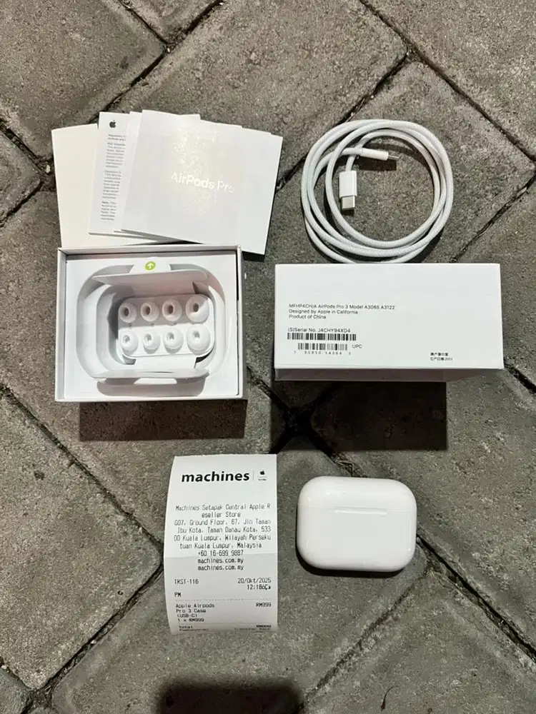 Airpods Pro Gen 3 Inter Fullset Like New (Garansi Oktober 2026)