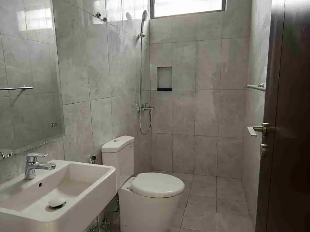 HARGA BAWAH DEVELOPER PODOMORO BANDUNG 4 KAMAR HANYA 2,5 MILYAR ( HARGA BAWAH PASAR)