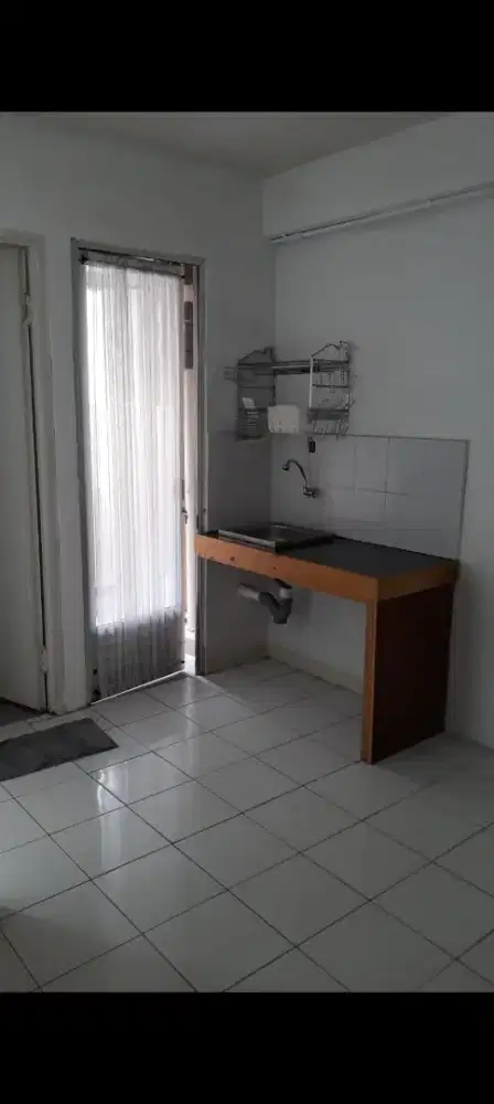 Apartment kalibata city tower flamboyan