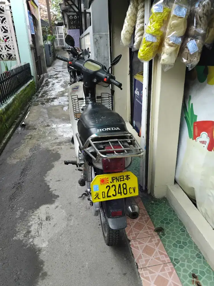 Astrea Legenda tahun 2003