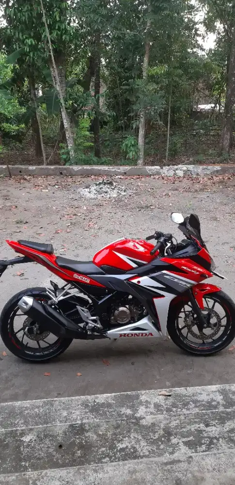 CBR 150R FACELIF 2018