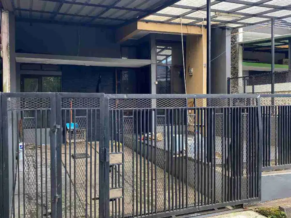 dijual rumah terawat di cihanjuang cimahi utara harga nego