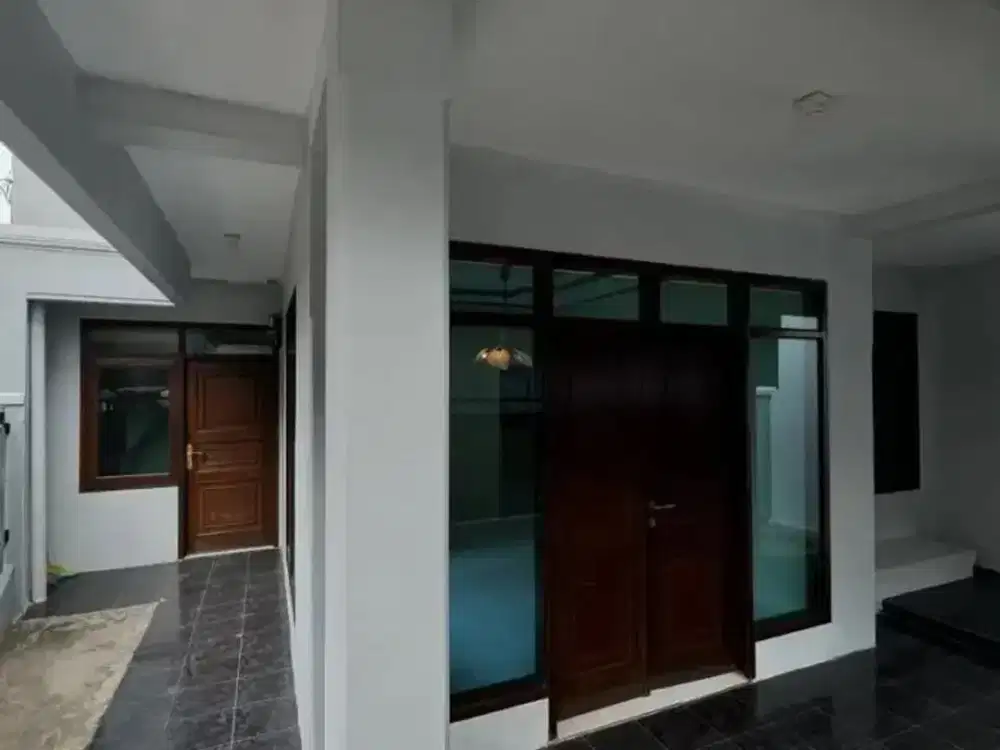 Disewakan rumah Jl.Cilandak Sarijadi Sukasari kota Bandung.